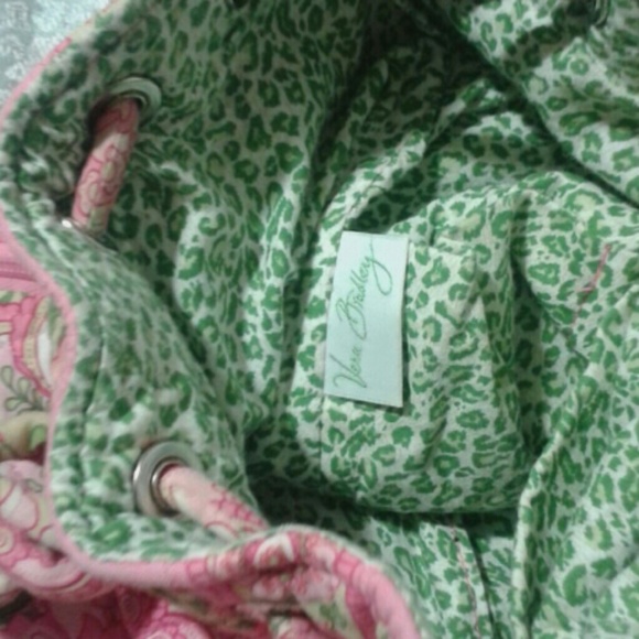 Vera Bradley Sling Backpack *FINAL PRICE* - Picture 3 of 3